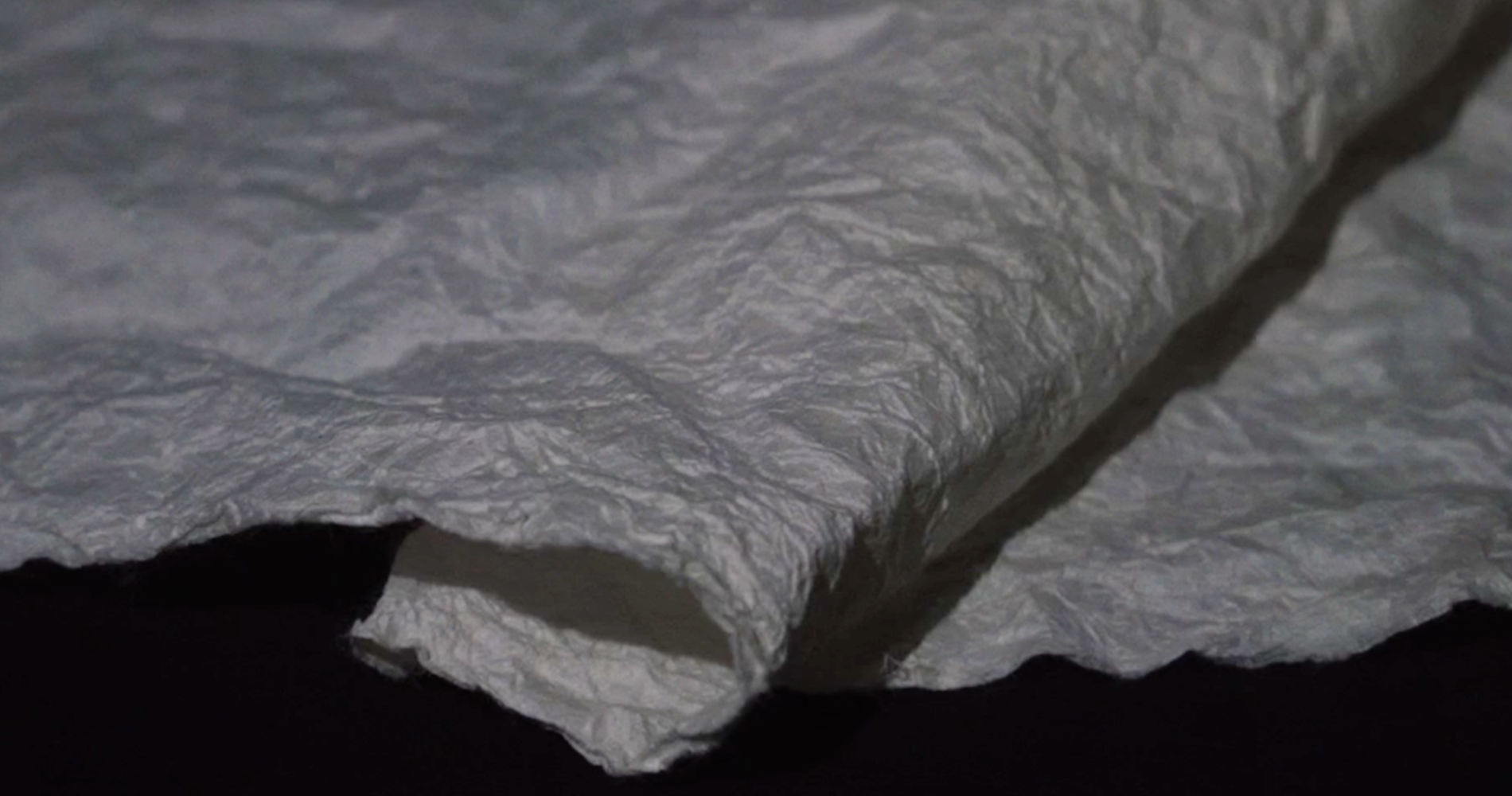 白鷹が誇る特漉き和紙 「深山和紙」が語ること